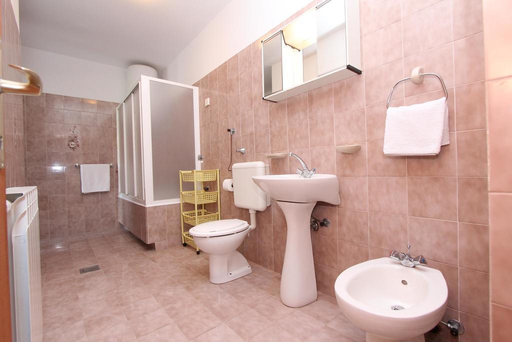 Apartma Rozela *